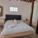 Villa Sajodo Hilltop Get Away W/ Valley View